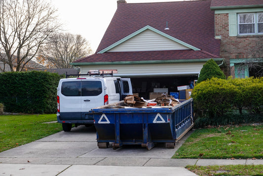 5 Signs You Need to Rent a Dumpster